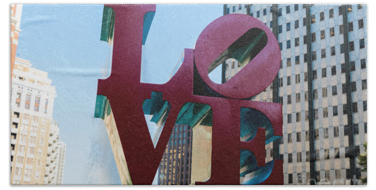 Love Hand Towel featuring the photograph Robert Indiana Love Sculpture by Thomas Marchessault