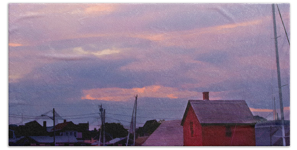 New England Bath Towel featuring the photograph Rockport sunset over Motif #1 by Jeff Folger