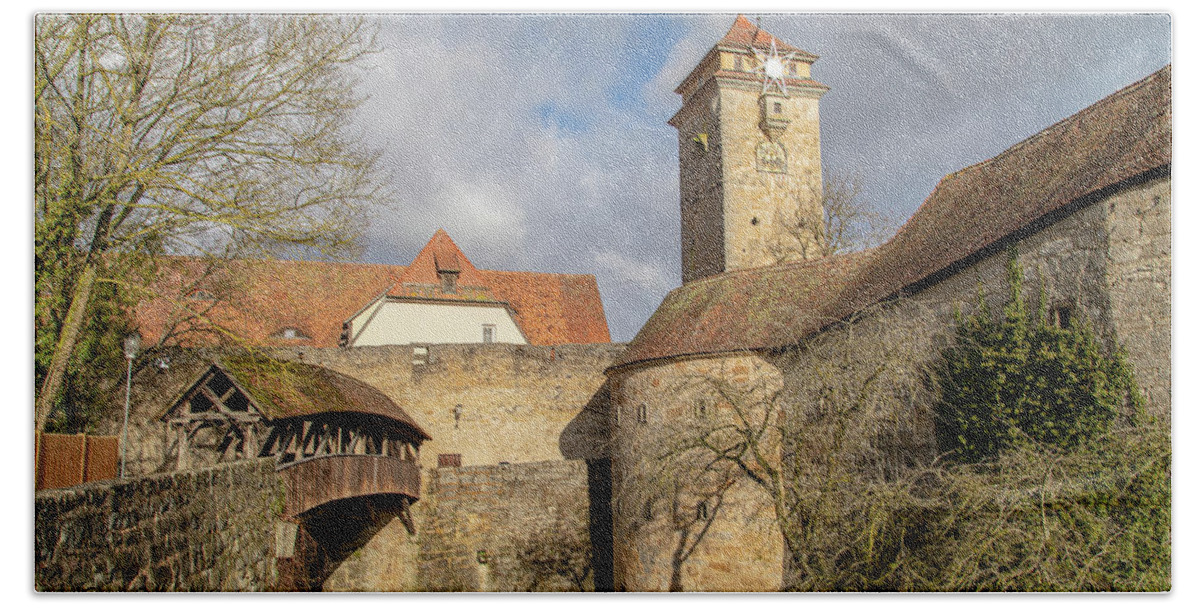 Photosbymch Bath Towel featuring the photograph Rothenburg ob der Tauber from outside by M C Hood