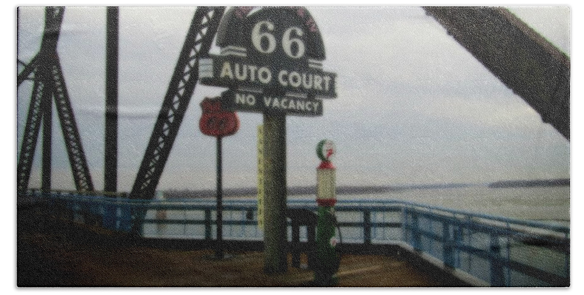  Bath Towel featuring the photograph Route 66 Auto Court by Kelly Awad