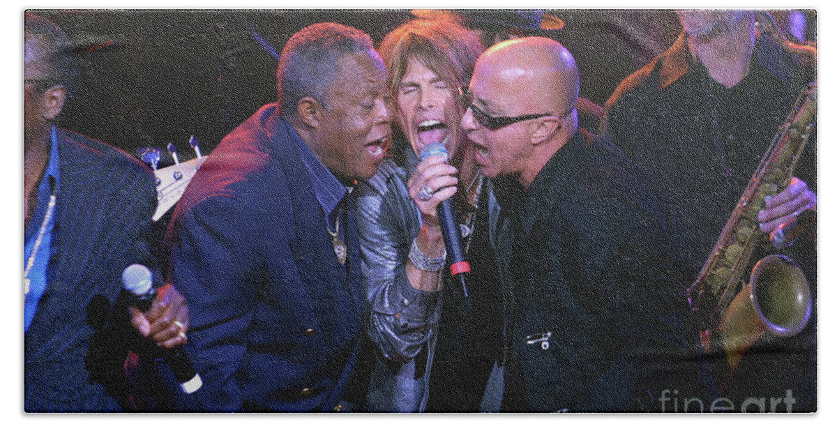 Sam Moore Hand Towel featuring the photograph Sam Moore, Steven Tyler and Paul Schaffer by Concert Photos