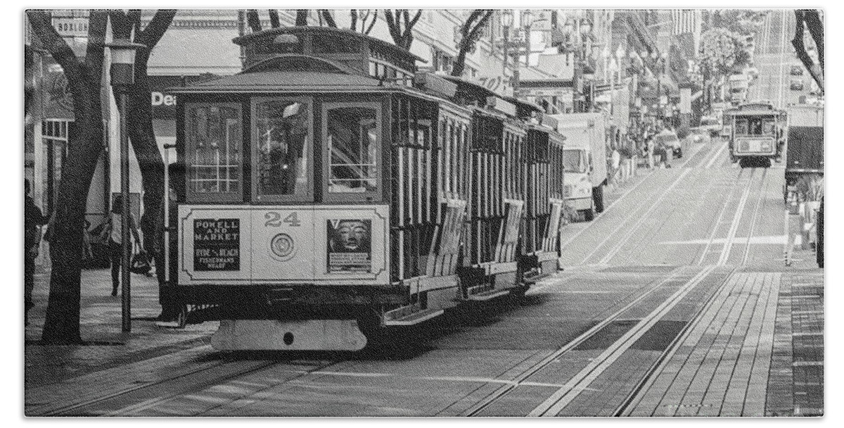 San Francisco Hand Towel featuring the photograph San Francisco Cable Cars by Eddie Yerkish