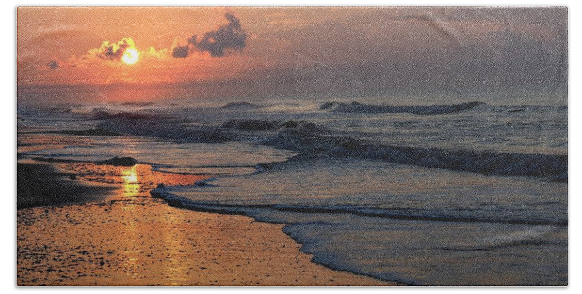 Sunrise Hand Towel featuring the photograph Saturday Morning by Jerry Connally