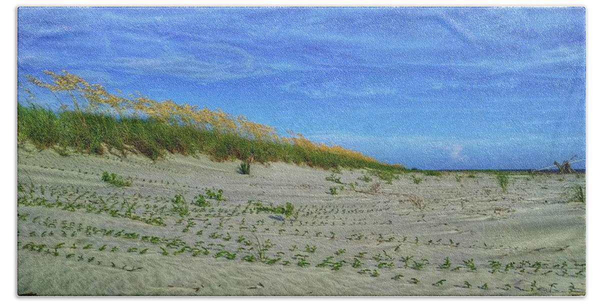 Beach Bath Towel featuring the photograph Sea Swept by Sherry Kuhlkin