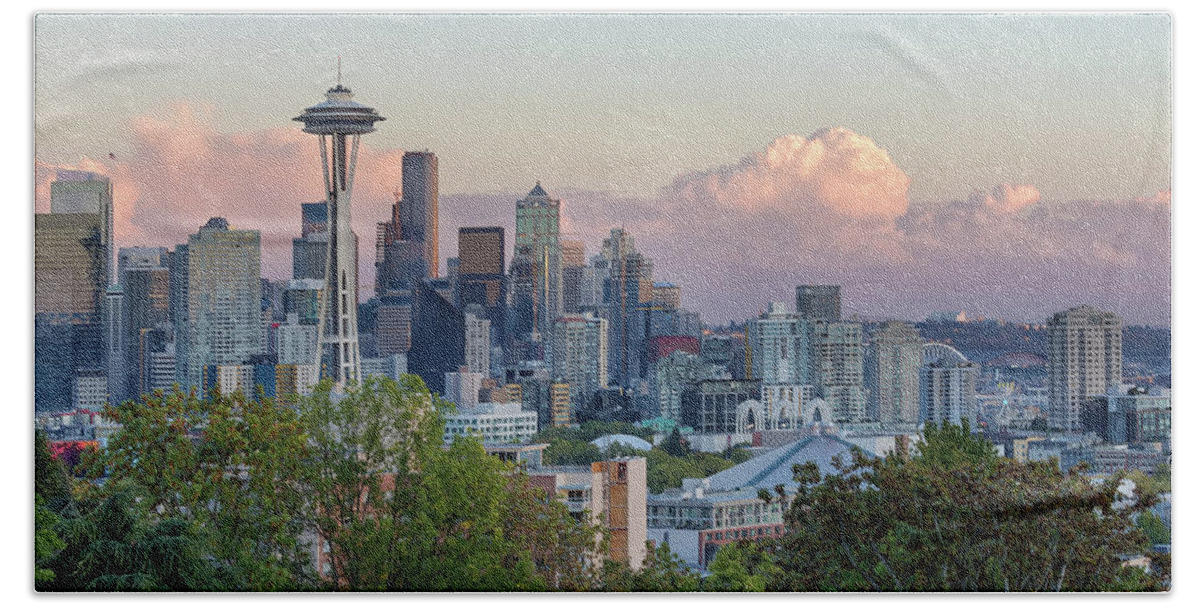 Seattle Bath Towel featuring the photograph Seattle Washington City Skyline at Sunset by David Gn