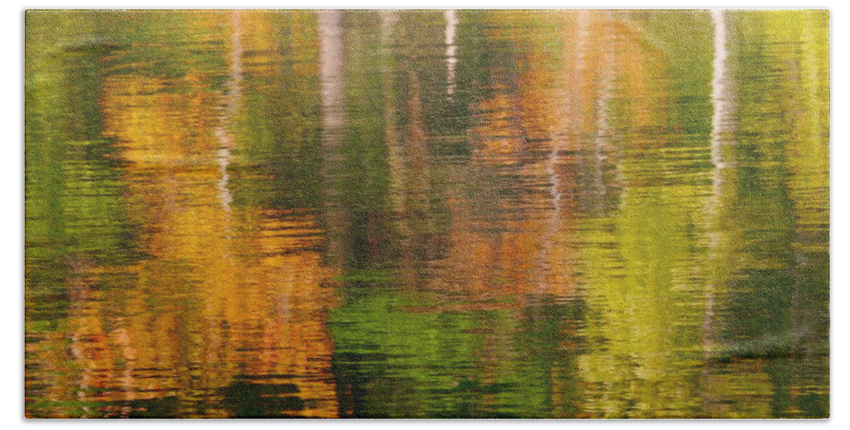  Bath Towel featuring the photograph Serene Autumn Reflection by Polly Castor
