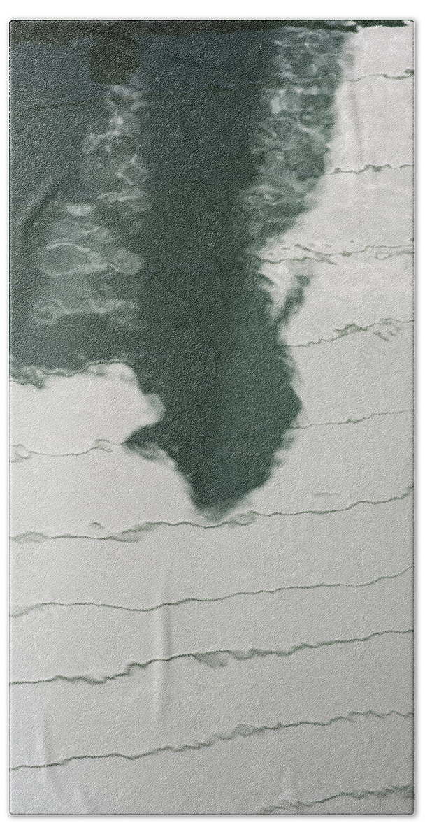 Reflection Bath Towel featuring the photograph Shadow by Robert Potts