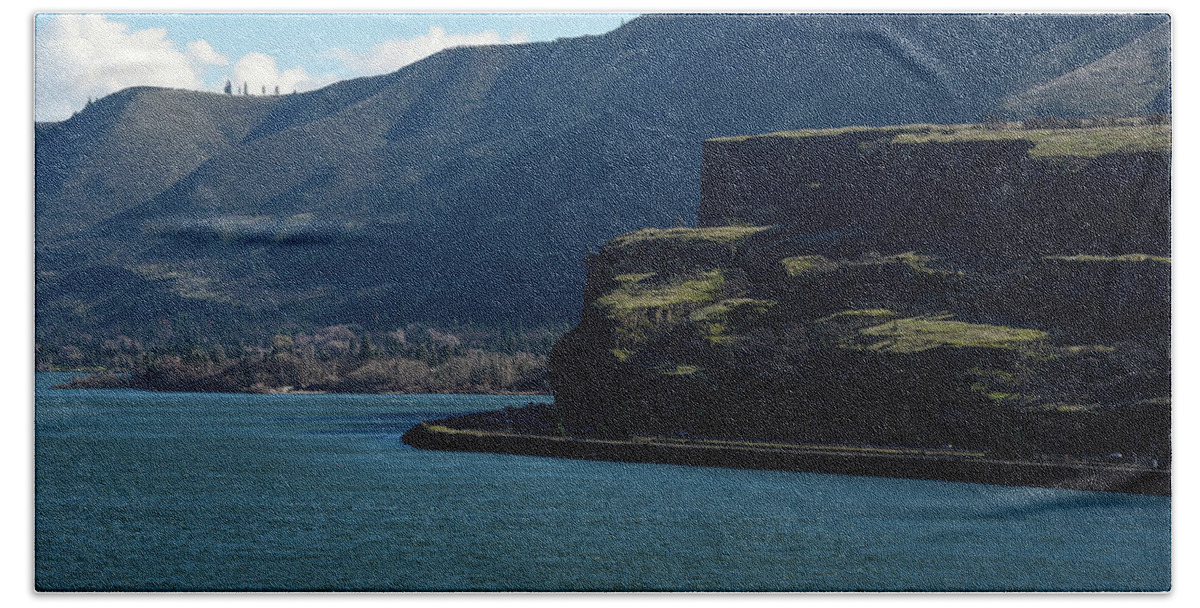 Shadowed Cliffs On The Columbia Bath Towel featuring the photograph Shadowed Cliffs on the Columbia by Tom Cochran