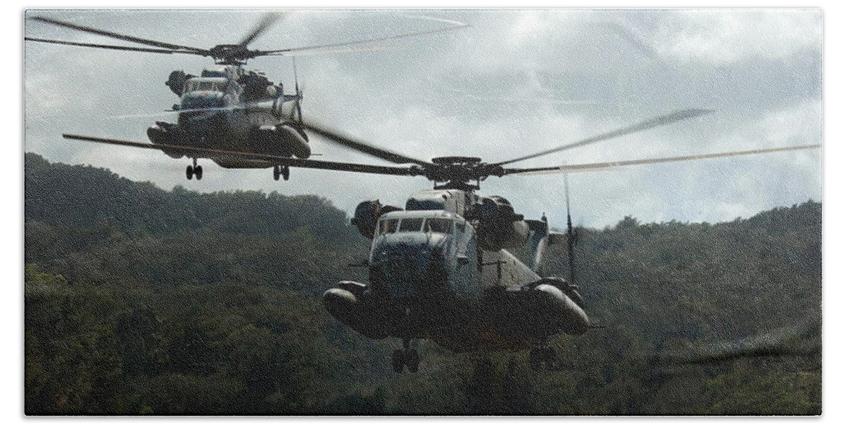 Sikorsky Ch-53 Sea Stallion Hand Towel featuring the photograph Sikorsky CH-53 Sea Stallion by Jackie Russo