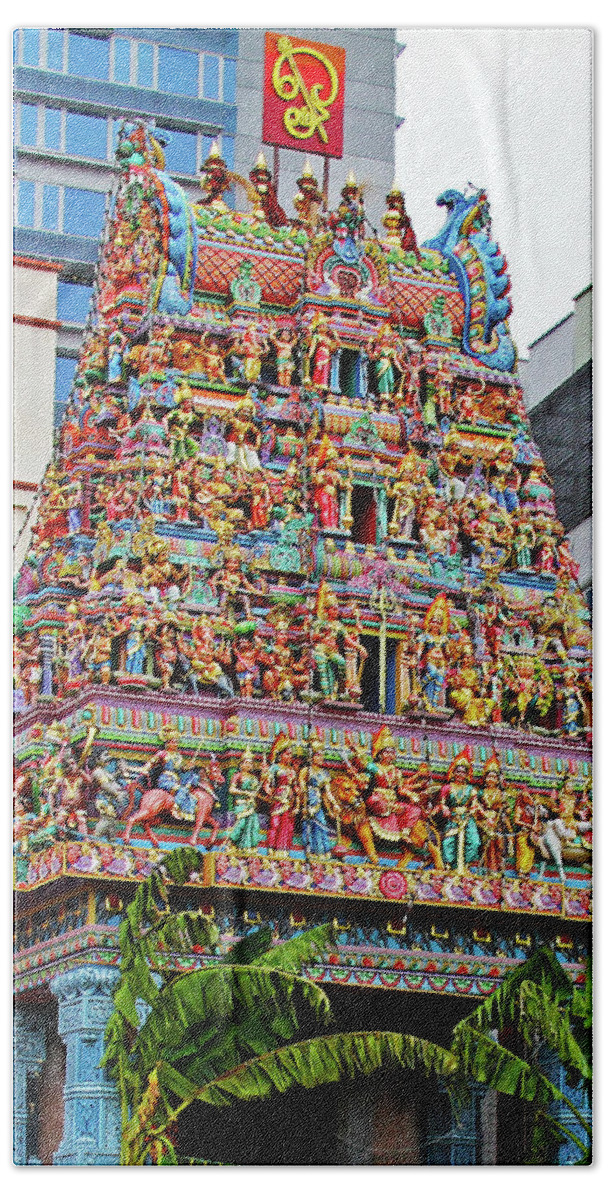 Sri Veeramakaliam Temple Bath Towel featuring the photograph Singapore - Sri Veeramakaliam Temple by Richard Krebs