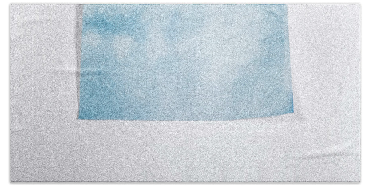 Scott Norris Photography Bath Towel featuring the photograph Sky Blue on White by Scott Norris