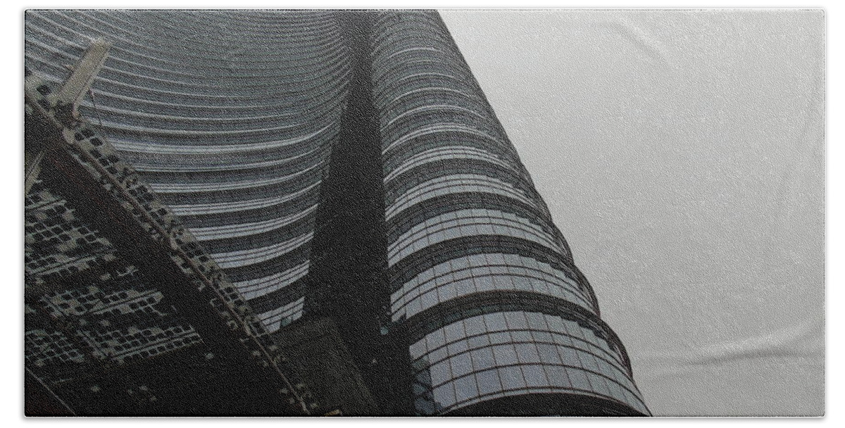 Milan Hand Towel featuring the photograph Skyscraper by Yohana Negusse