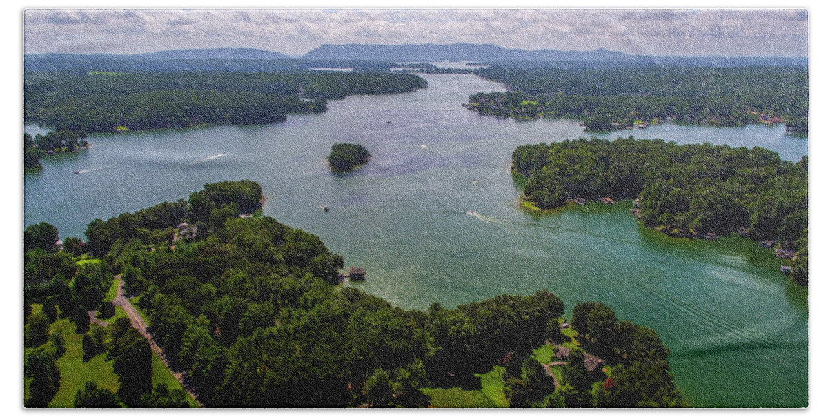 Landscape Bath Towel featuring the photograph Smith Mountain Lake Boats by Star City SkyCams