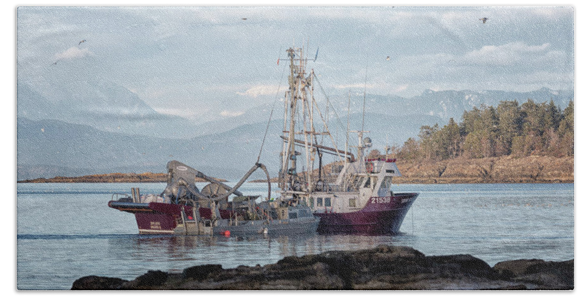 Fishing Boats Hand Towel featuring the photograph Snow Queen by Randy Hall