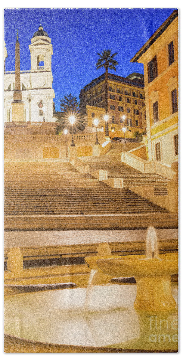 Rome Bath Towel featuring the photograph Spanish Steps at dawn by Andrew Michael