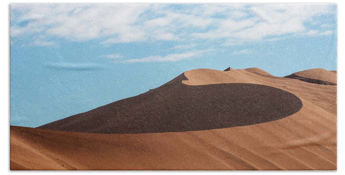 Dunes Hand Towel featuring the photograph Spine of the Desert by Matt Cohen