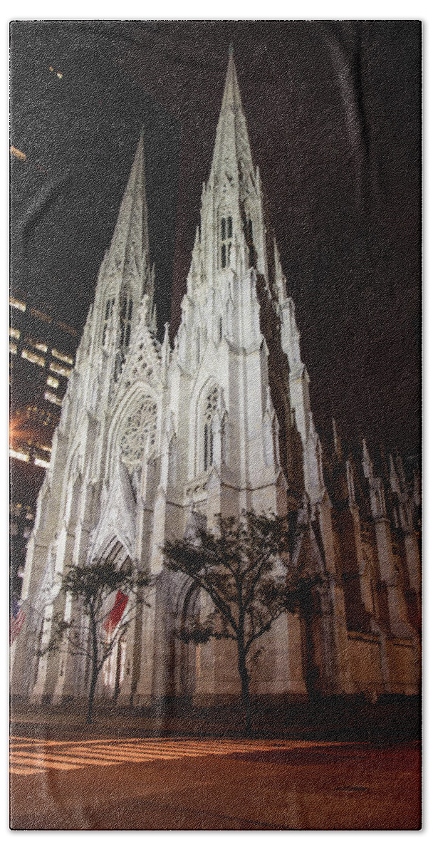 Nyc Hand Towel featuring the photograph St Patrick Cathedral at Night by John McGraw