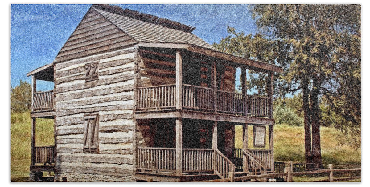 Log Cabin Bath Towel featuring the photograph St. Peters Cabin by Marty Koch