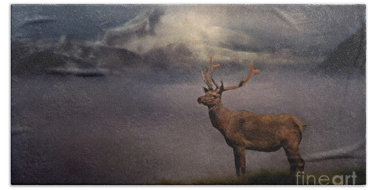 Elk Bath Towel featuring the photograph Standing Proud by Pam Holdsworth