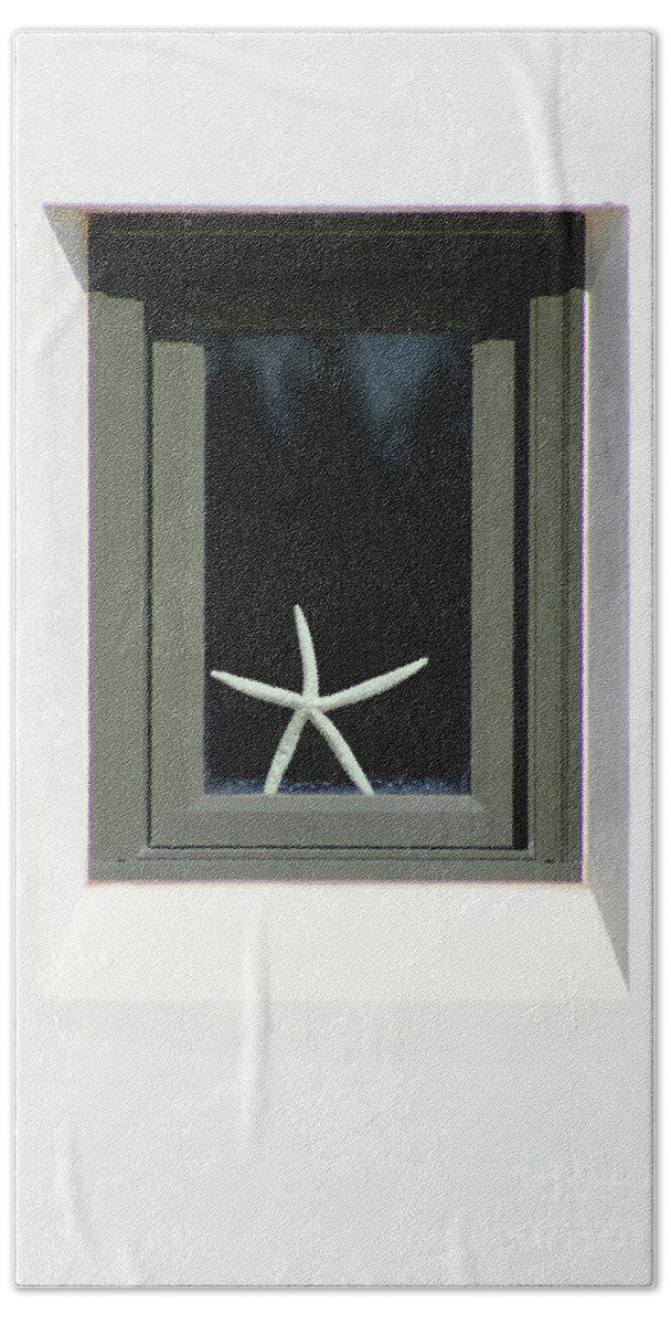 Abstract Bath Towel featuring the photograph Starfish Window 2016 No. 2 by Karen Adams
