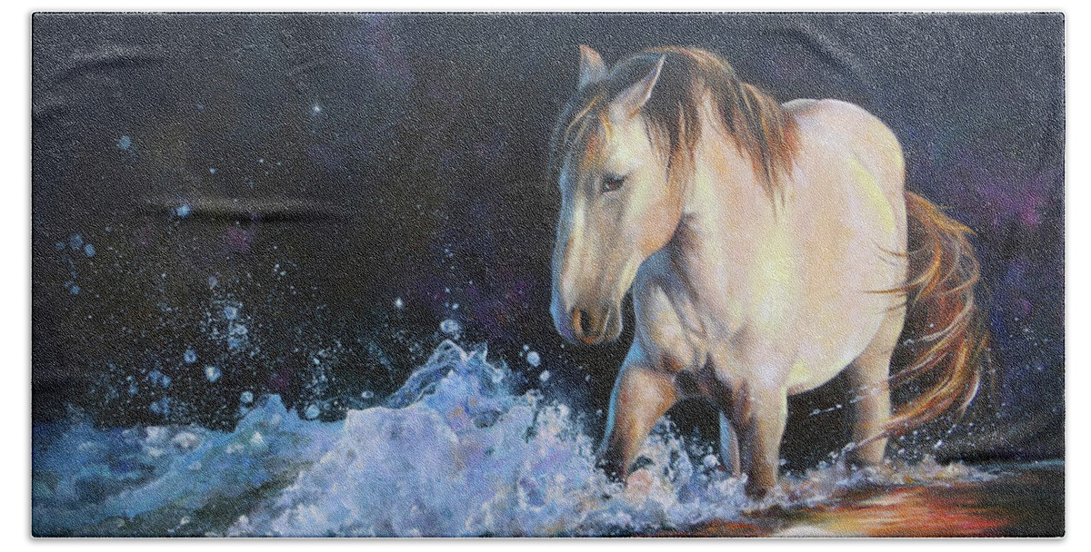 Wild Horse Painting Hand Towel featuring the painting Stirring Up the Morning by Karen Kennedy Chatham