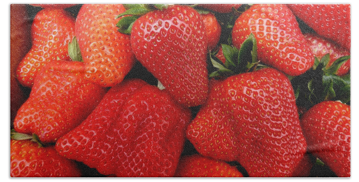 Strawberry Hand Towel featuring the photograph Strawberry by Jackie Russo