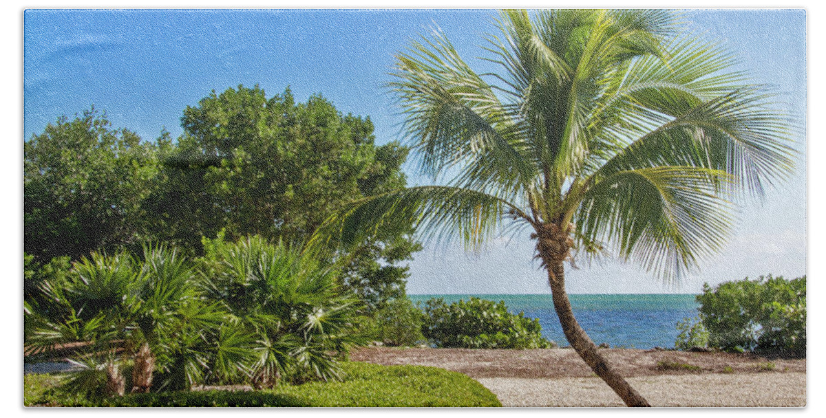 Paradise Bath Towel featuring the photograph Sugarloaf Key Park by Bob Slitzan