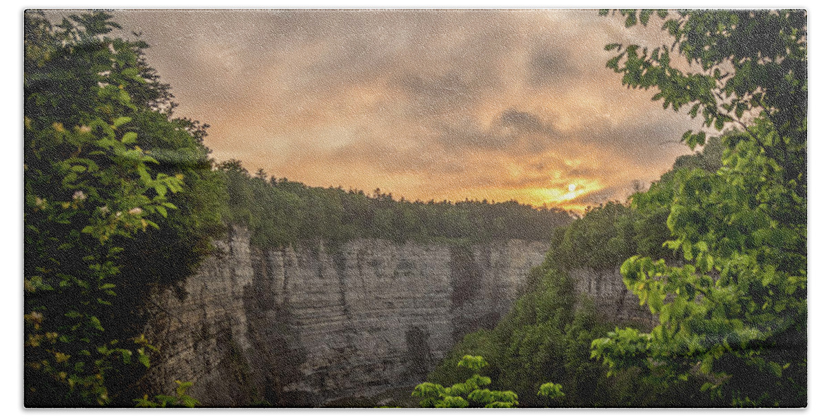 Letchworth Hand Towel featuring the photograph Summer Morning by Guy Coniglio