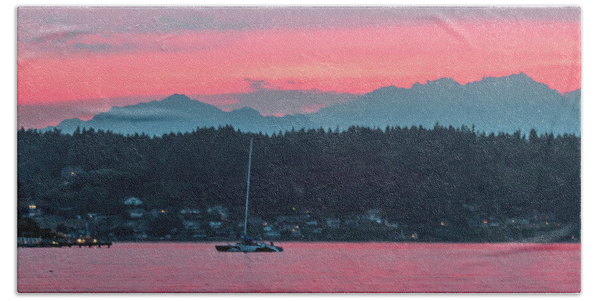 Olympic Mountains Hand Towel featuring the photograph Summer Sunset over Yukon Harbor.5 by E Faithe Lester