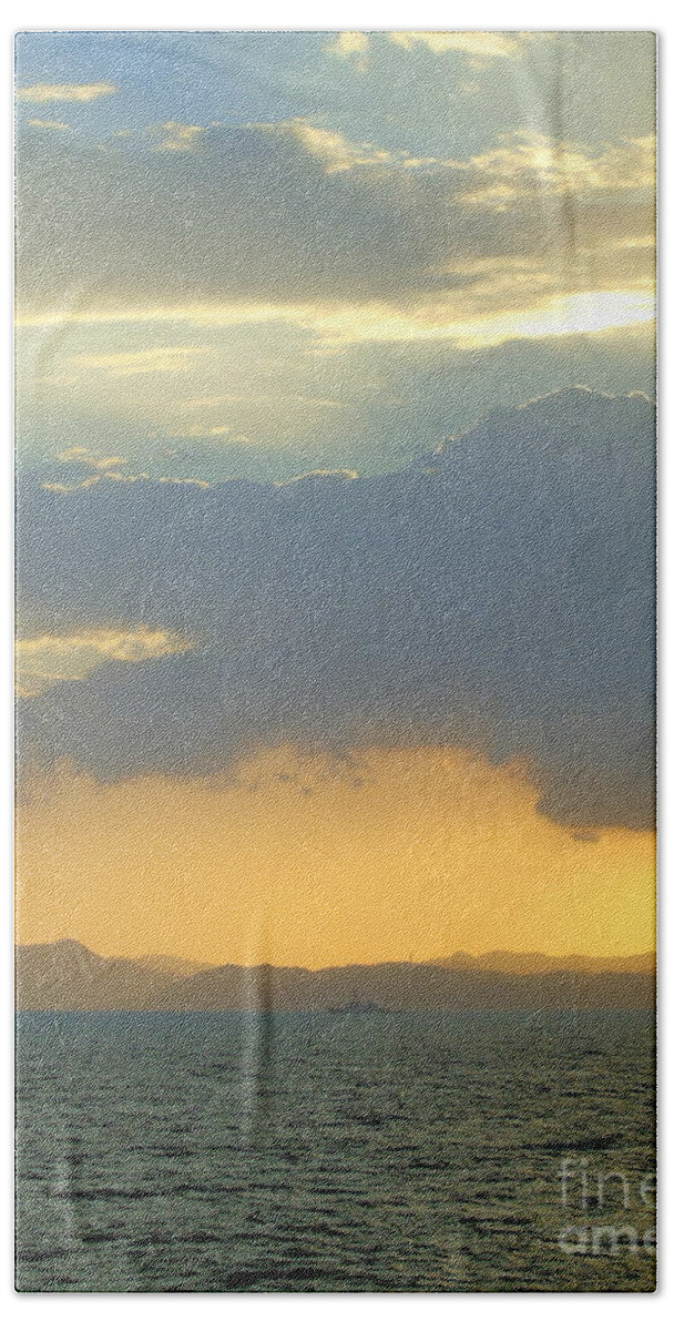 Seascape Bath Towel featuring the photograph Sunrise After The Typhoon by Susan Lafleur