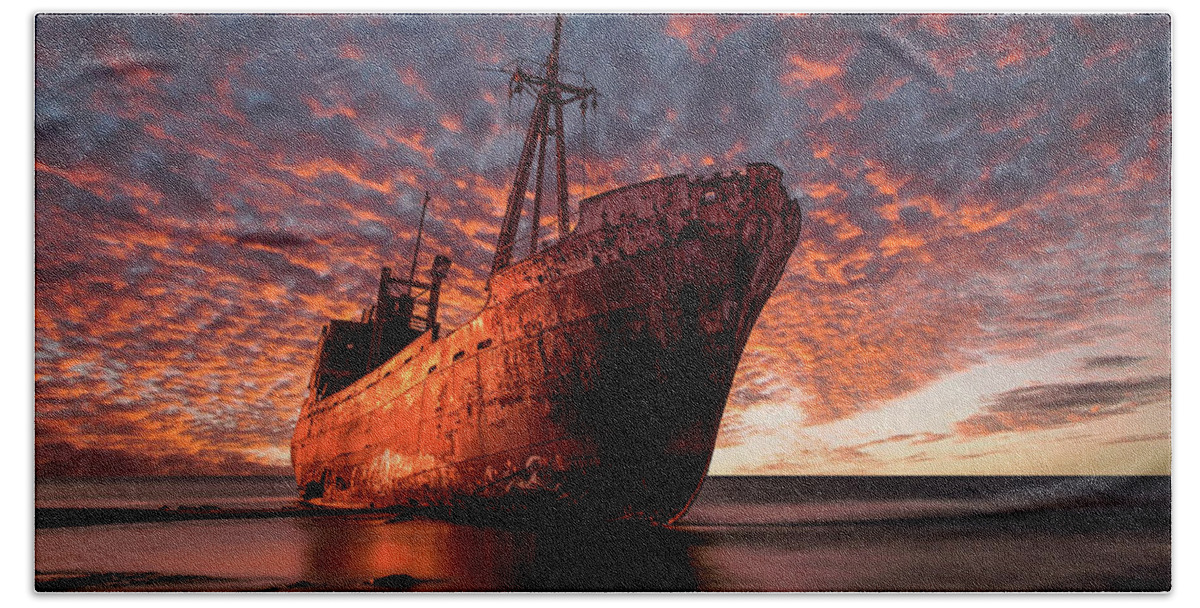 Ship Hand Towel featuring the photograph Sunrise at the beach by Jaroslaw Blaminsky