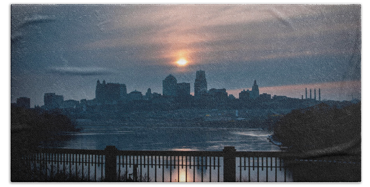 Skyline Bath Towel featuring the photograph Sunrise from Kaw Point by Jeff Phillippi