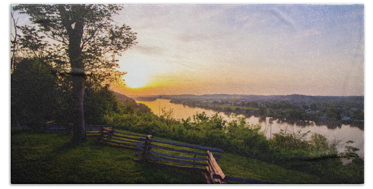 Parkersburg Hand Towel featuring the photograph Sunset from Boreman Park by Jonny D