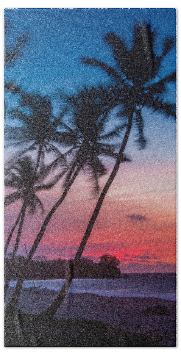  Bath Towel featuring the photograph Sunset in Paradise - signed by Alex Lapidus
