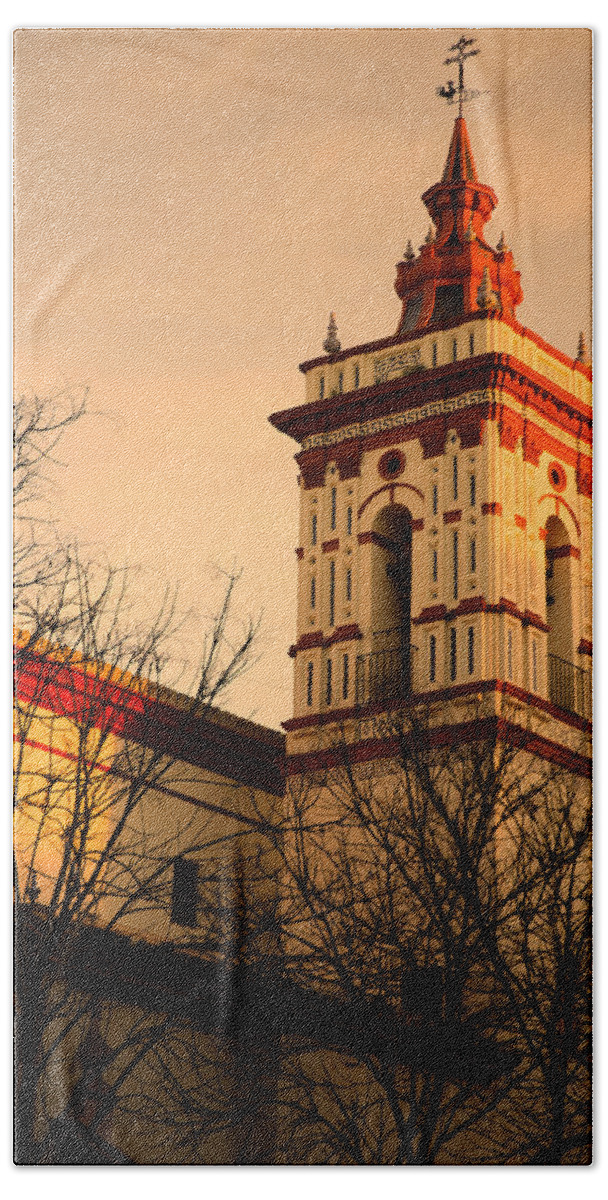 Iglesia Bath Towel featuring the photograph Sunset in Seville - San Roque by AM FineArtPrints