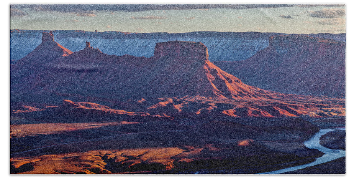 Canyonlands Hand Towel featuring the photograph Sunset View from OMG Point by Dan Norris