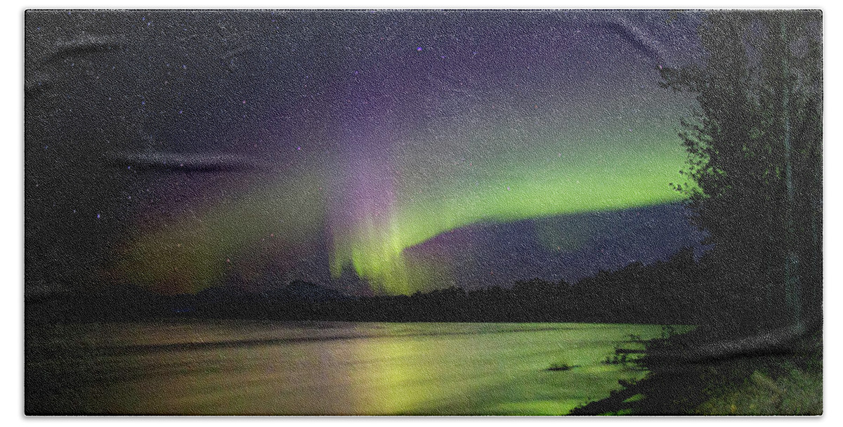 Alaska Hand Towel featuring the photograph Susitna Glow by Ed Boudreau