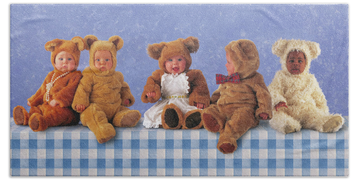 Picnic Hand Towel featuring the photograph Teddy Bears Picnic by Anne Geddes