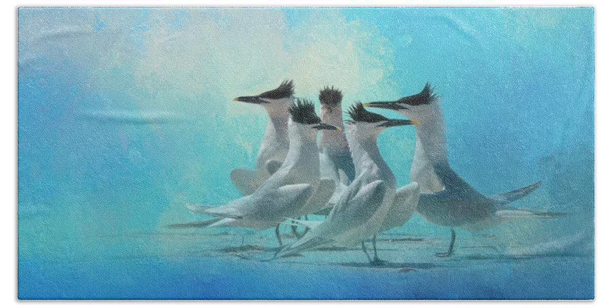 Egmont Key Bath Towel featuring the photograph Tern And Look by Marvin Spates