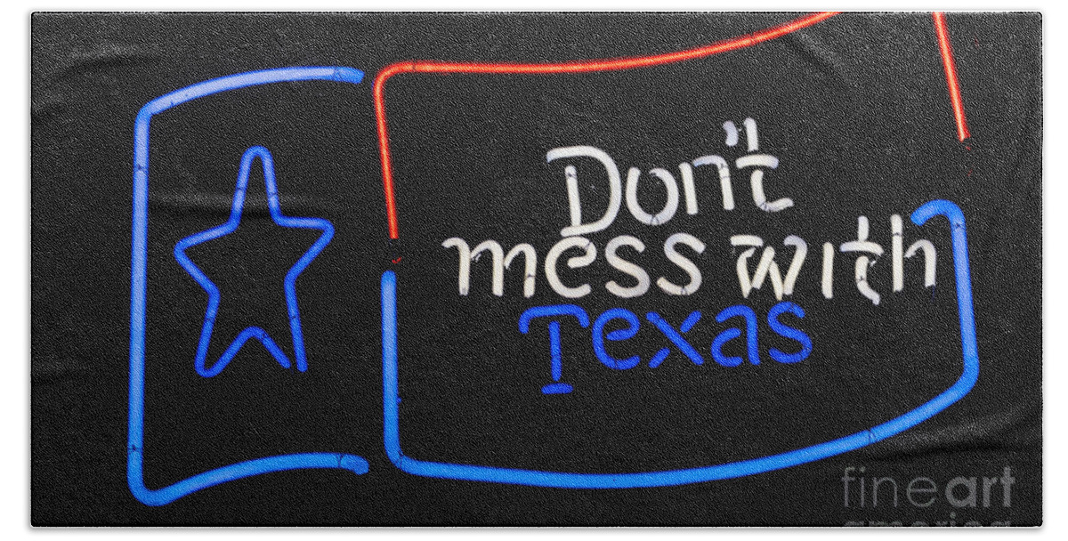 Texas Bath Towel featuring the painting Texas Neon Sign by Mindy Sommers
