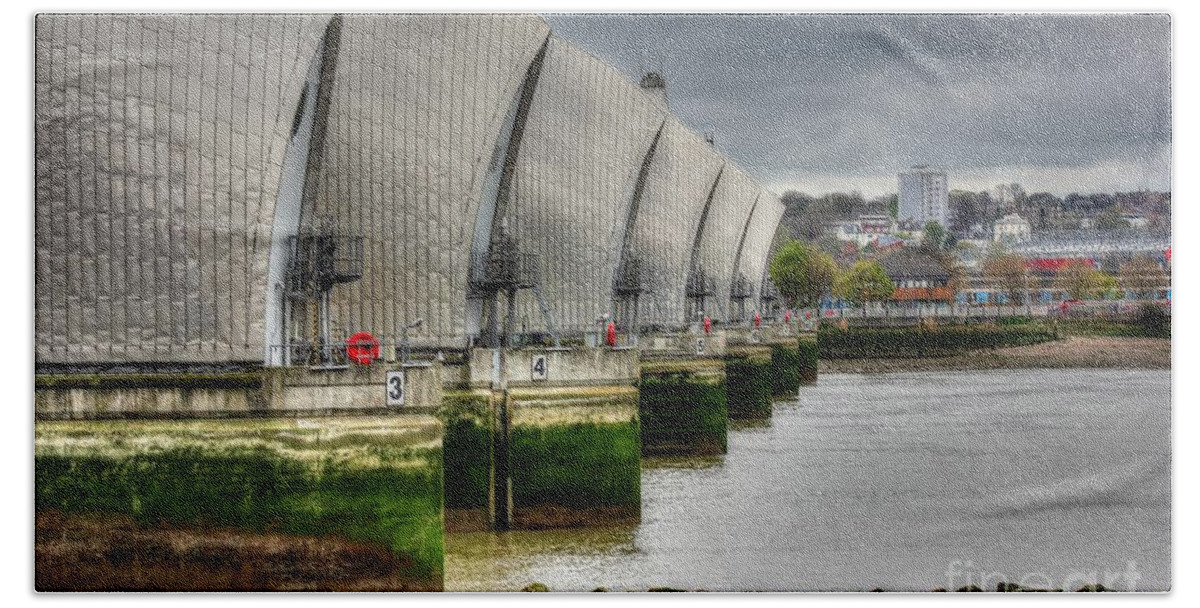 River Bath Towel featuring the photograph Thames Barrier HDR by Vicki Spindler