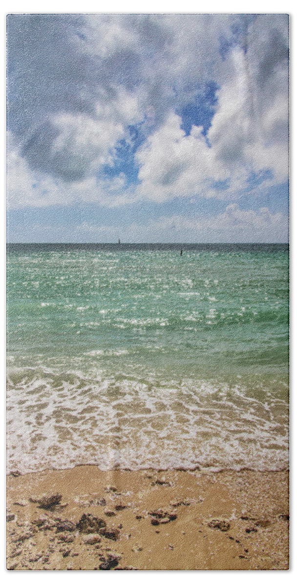 Beach Bath Towel featuring the photograph The Beach at Fort Zachary Taylor Historic State Park in Key West by Bob Slitzan