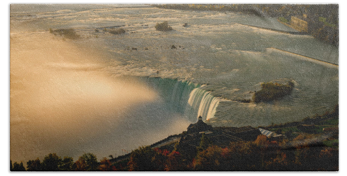 Niagara Falls Bath Towel featuring the photograph The Golden Mist of Niagara by Mark Rogers