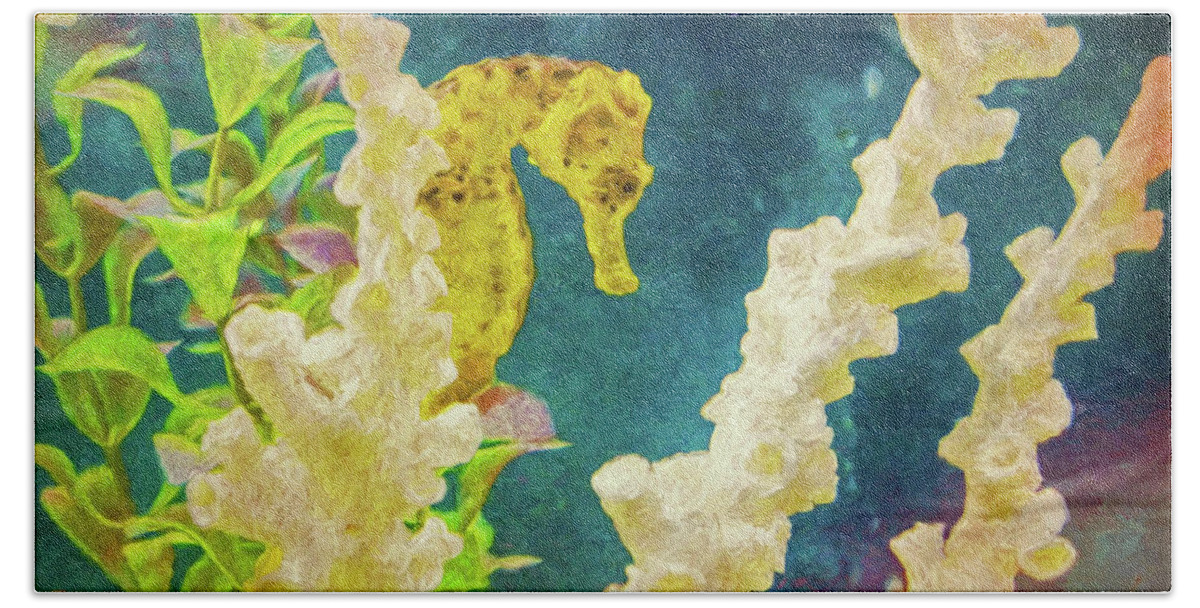 Golden Seahorse Bath Towel featuring the photograph The Golden Seahorse Painted by Sandi OReilly