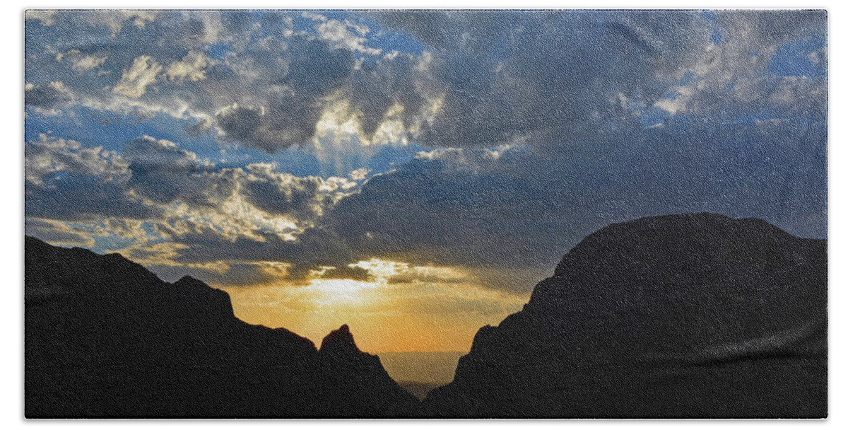 National Park Bath Towel featuring the photograph The Window, Cloudy Sunset by Alan Lenk