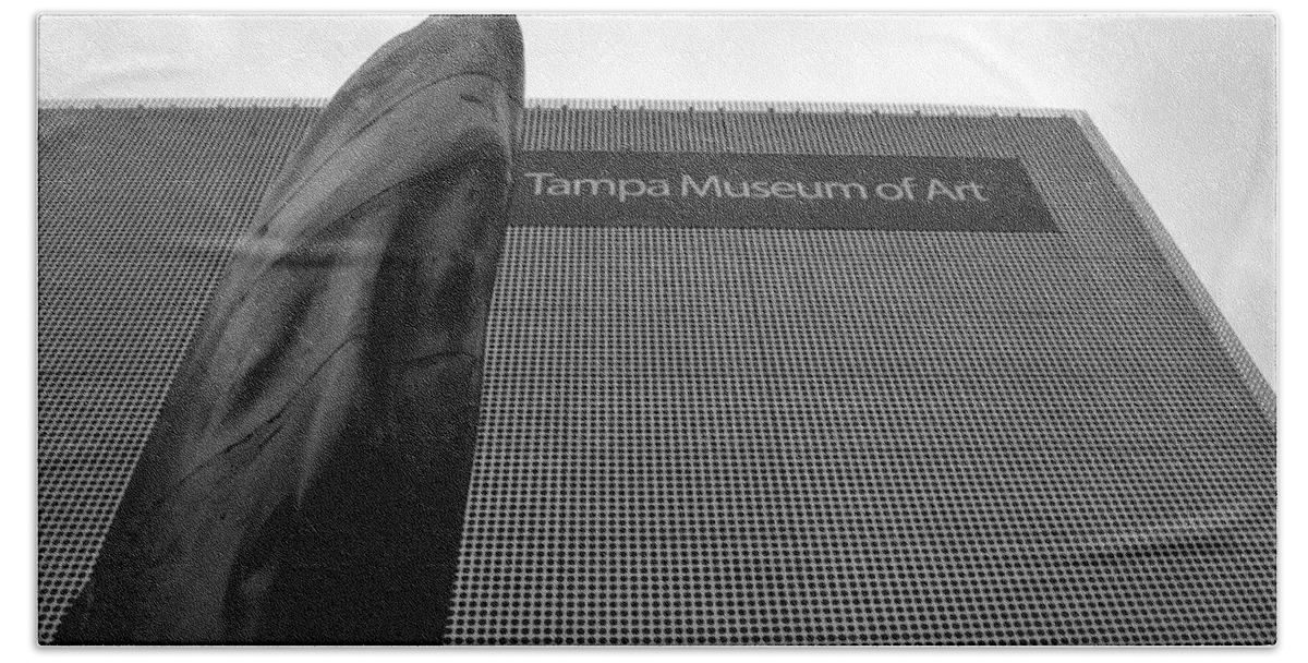 Tampa Museum Of Art Bath Towel featuring the photograph Tampa Museum of Art work A by David Lee Thompson