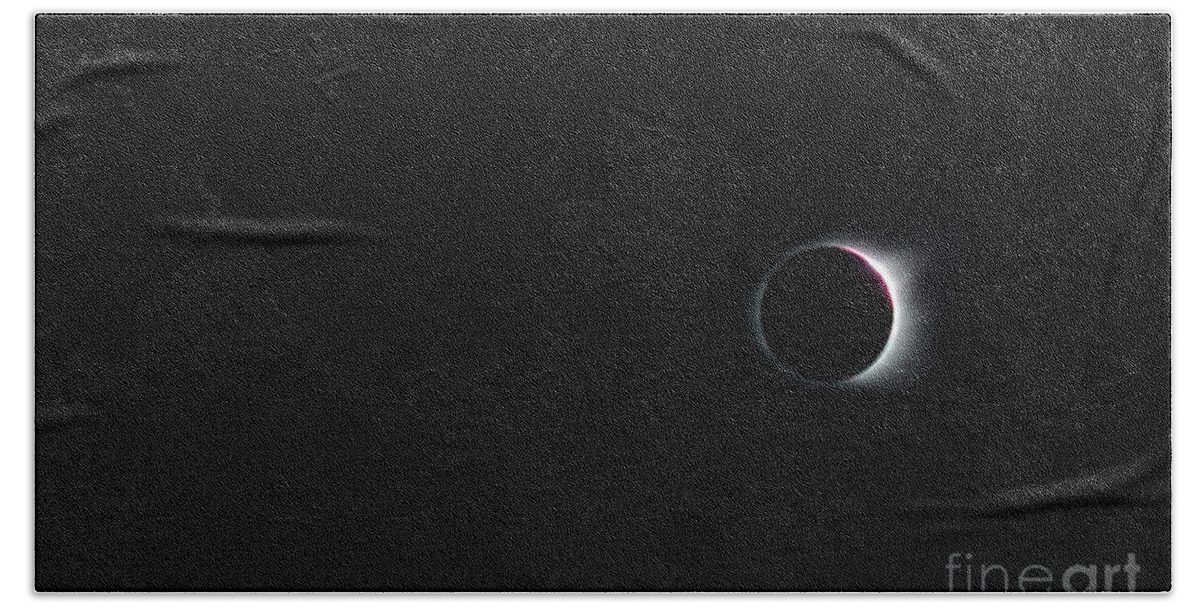Total Eclipse Bath Towel featuring the photograph Total Eclipse by Jennifer Robin