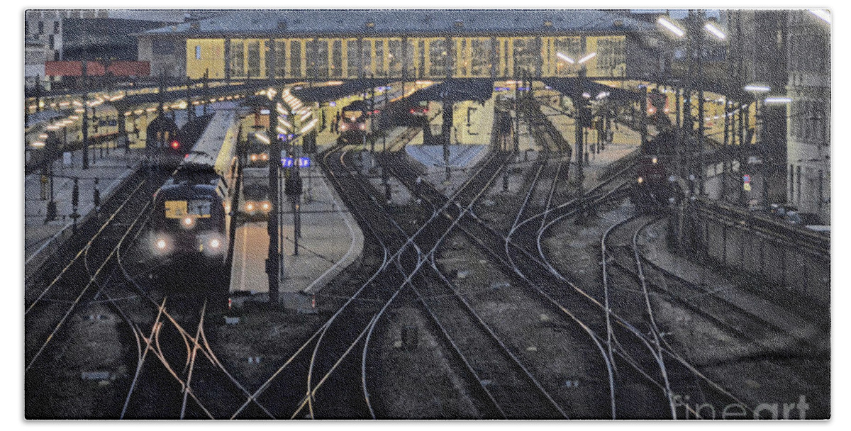 Train Station Hand Towel featuring the photograph Train Station by Elaine Berger