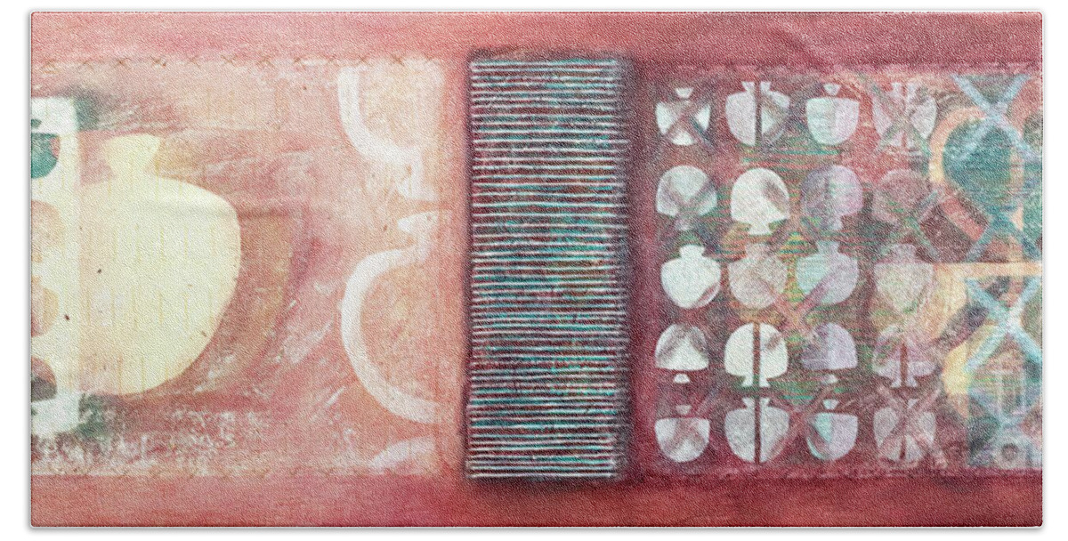 Abstract Bath Towel featuring the mixed media Trans Bound by Kerryn Madsen-Pietsch