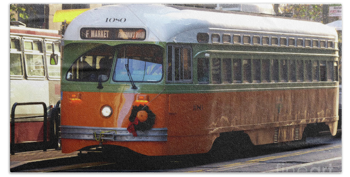 Cable Car Bath Towel featuring the photograph Trolley Number 1080 by Steven Spak